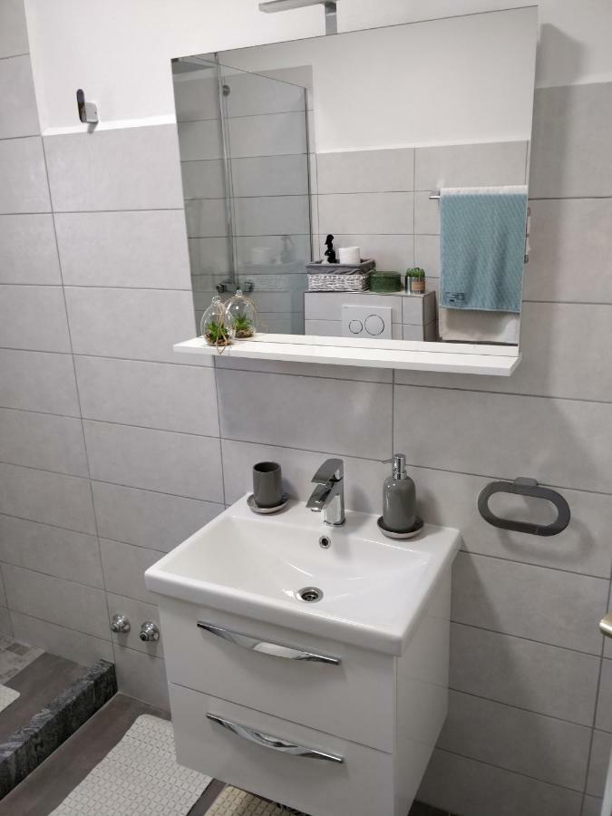 Local Lifestyle Apartman Zára Kültér fotó